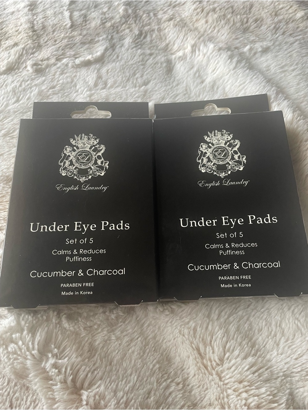 English Laundry Black Under Eye Pads - Cucumber & Charcoal (2-Pack)